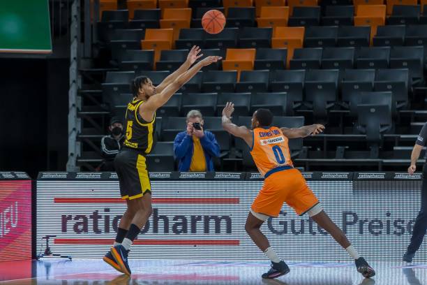 过基里连科 过基里连科